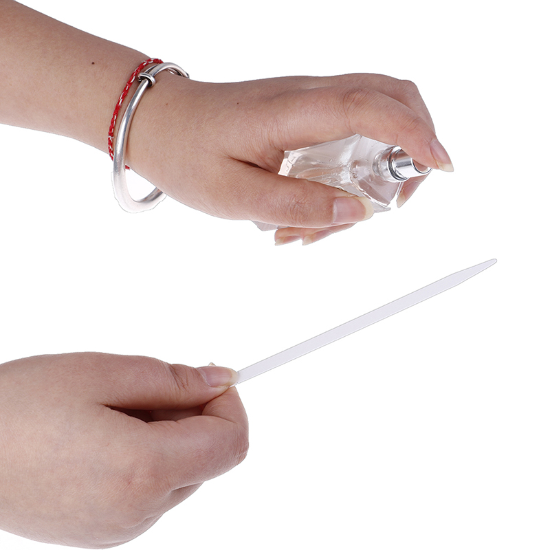 100 Strisce di Carta per Test  - Perfume Fragrance Essential Oil recensione e prezzo