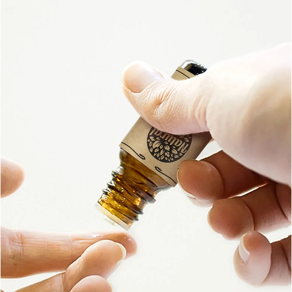 AKARZ Olio Essenziale Di Rosma - Sandalwood Perfume Oil recensione e prezzo